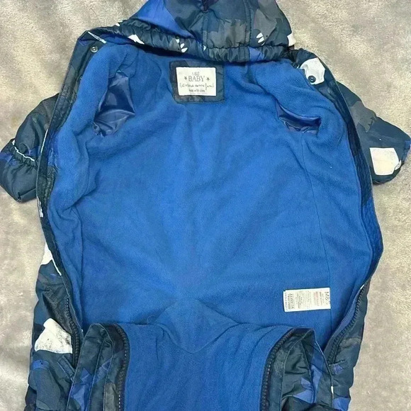 M&S - Footed convertible bunting  bag/snow suit. Size 9 months - Picture 4 of 6